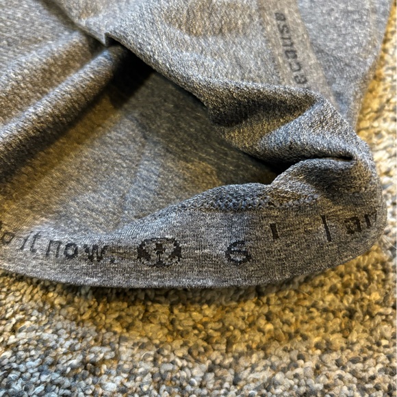 Lululemon Swiftly Tech Tee - Picture 2 of 3